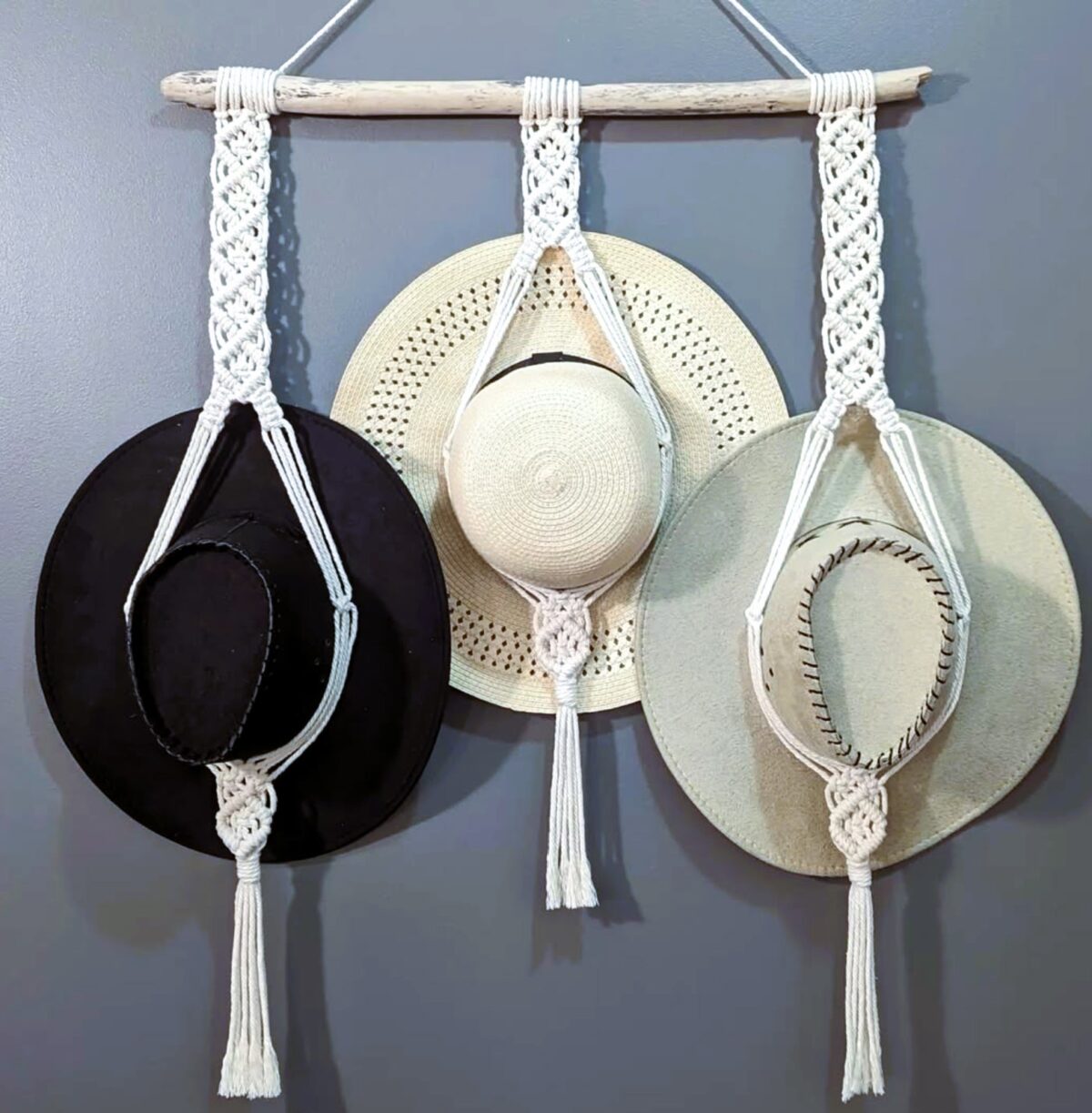 Macrame Hat Hanger workshop